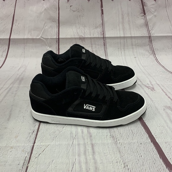 Vans Docket Suede Skate Shoe Size 10 Men NWT - Picture 2 of 10